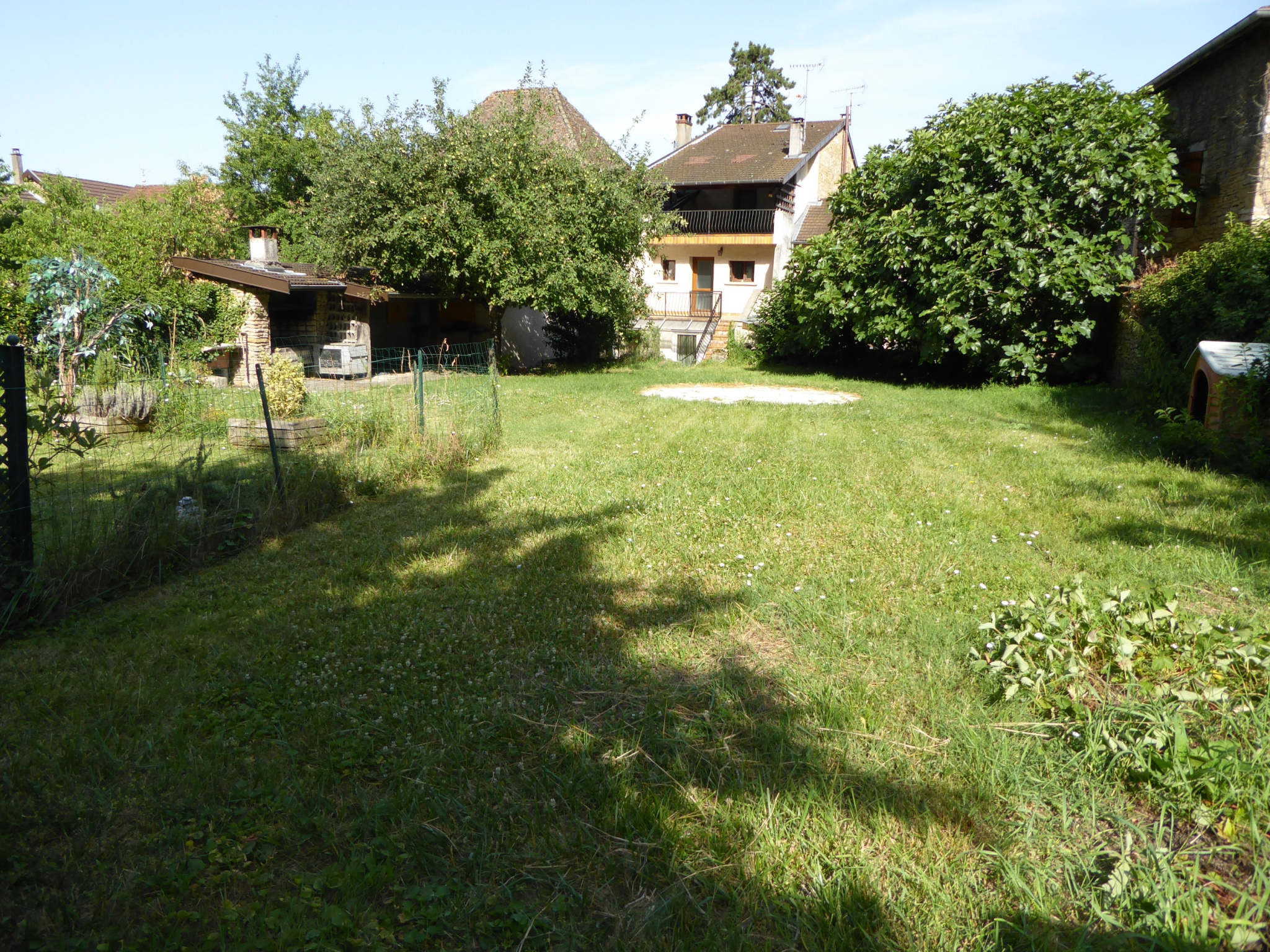 Vue du fond du jardin